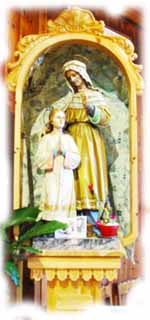 Statua lignea raffigurante la Madonna e S. Anna