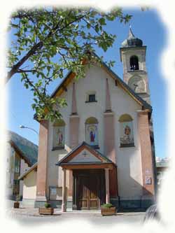 Facciata della Chiesa San Rocco a Livigno