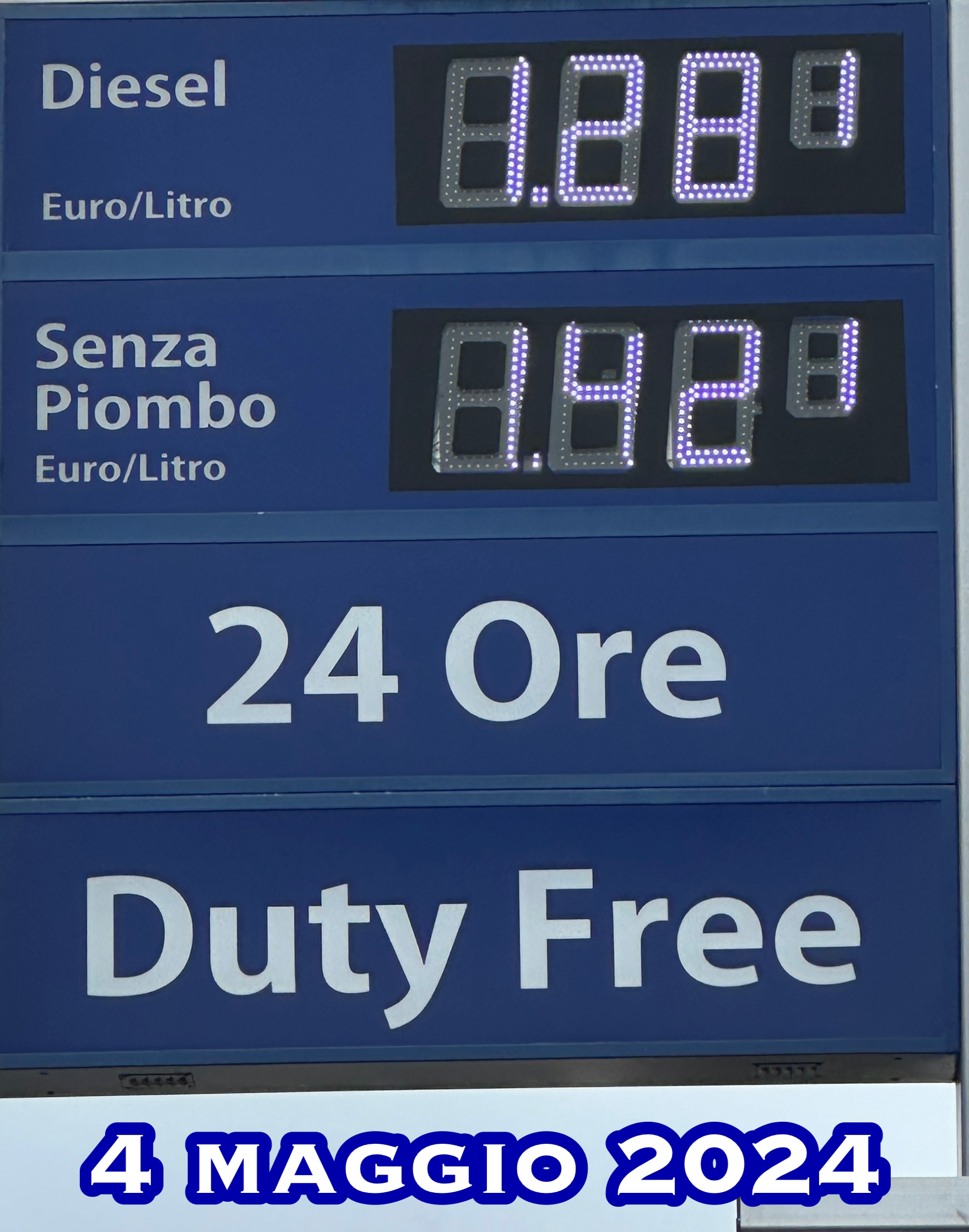 prezzo carburanti livigno