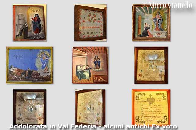 Chiesa dell'Addolorata in Val Federia - Livigno a Livigno - molti gli Ex voto a testimonianza della devozione per la Madonna Addolorata di Federia Chiesa dell'Addolorata in Val Federia - Livigno - altri dei molti ex voto