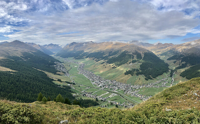 Vista su Livigno dal Crap dala Parè  Vista su Livigno dal Crap dala Parè