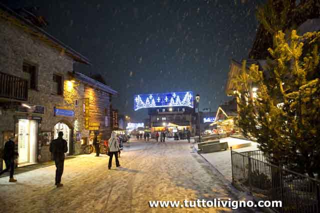 Livigno - Via Plan zona Bivio in inverno Livigno - scorcio di Via Plan in inverno