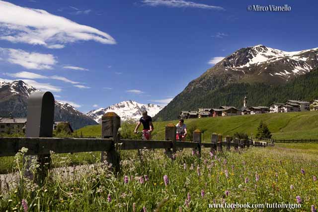 Livigno - pista ciclabile e zona Saroch Livigno - ciclabile e san Rocco