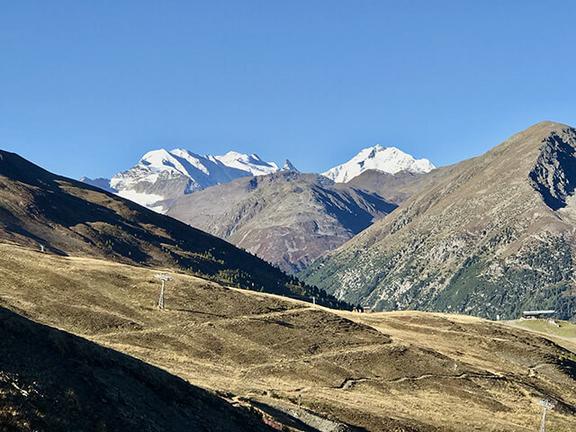 Guardando verso il Gruppo del Bernina