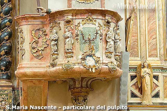 Chiesa S. Maria Nascente Livigno - parte del pulpito