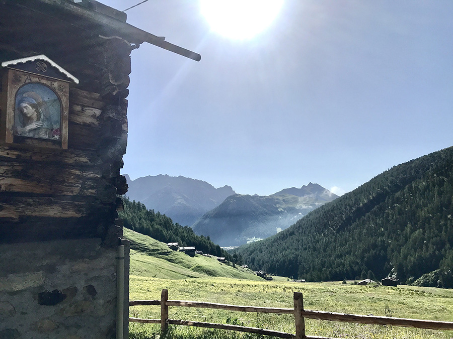 Val Federia - dalle tee guardando verso l'uscita della valle verso quella di Livigno