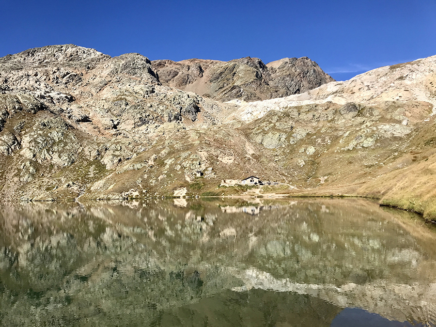 Valle del Monte - lago del Monte e rifugio 