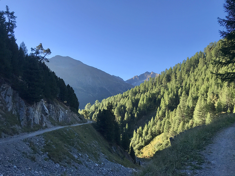 Valle del Monte Livigno - voltandosi verso la valle di Livigno
