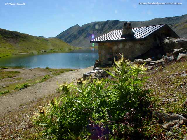 il rifugio al lago del Monte Valle del Monte - Lago e Rifugio