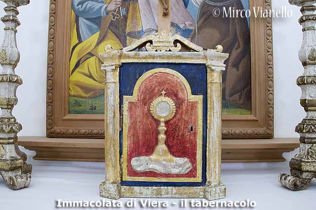 Chiesa dell'Immacolata di Viera - Livigno - il vecchio Tabernacolo Chiesa dell'Immacolata di Viera - Livigno - il Tabernacolo ligneo